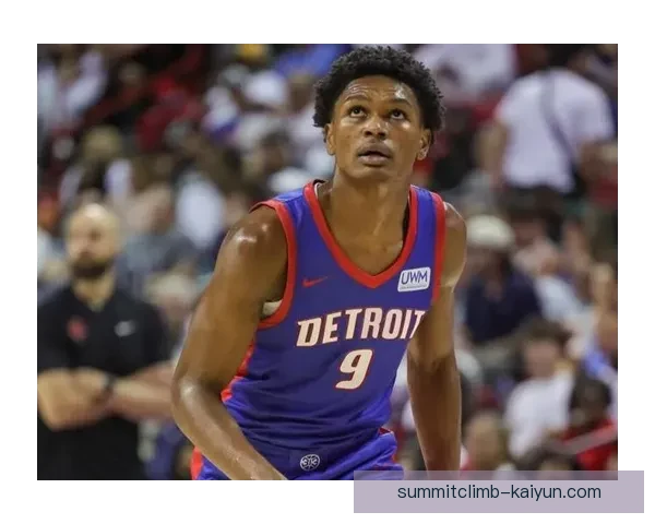 劳塔罗持续提升，逐渐成为阿根廷队未来的核心领袖