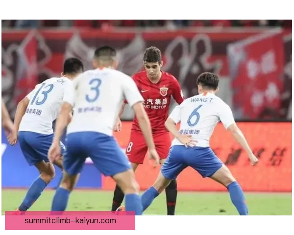 足球低谷反弹迎来状态回暖，球队竞争力增强助力赛季追赶