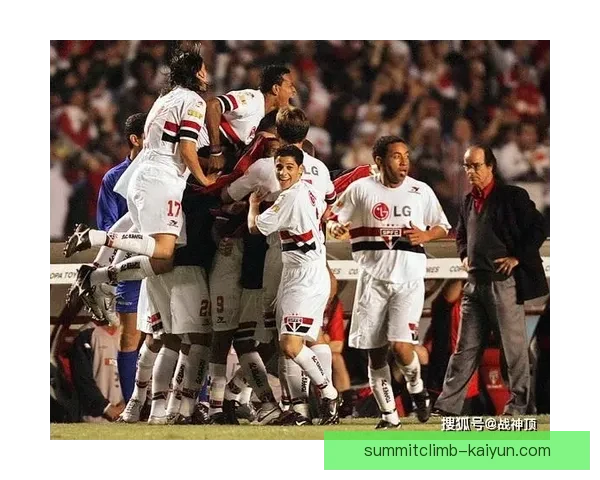 斯卡洛尼进攻体系展现强大竞争力，球队状态回暖值得关注