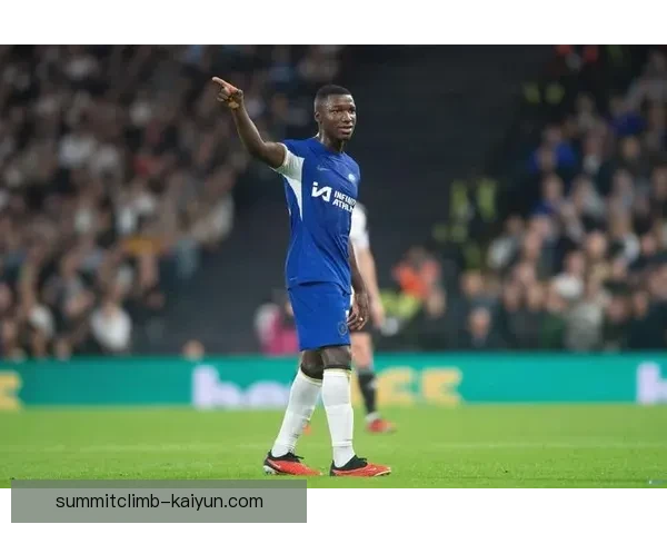 凯塞多中场统治持续提升，表现稳健引发关注