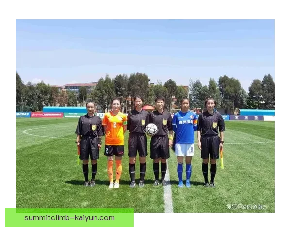 德国教练表现稳健，继续引领球队在国际赛场上保持竞争力